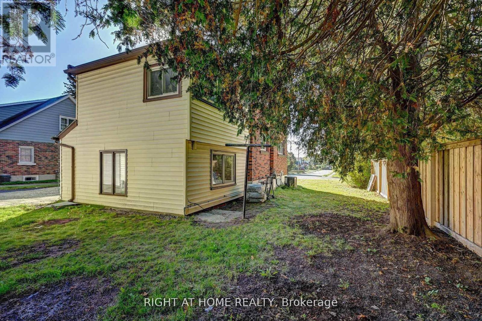 #bsmt - 10 Monroe Street, Cambridge, Ontario  N1R 2C5 - Photo 3 - X12902166