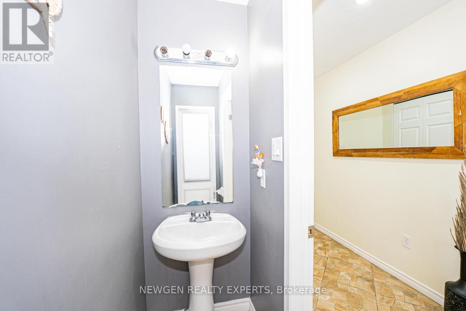 1465 Old Zeller Drive, Kitchener, Ontario  N2A 4M8 - Photo 21 - X12902204