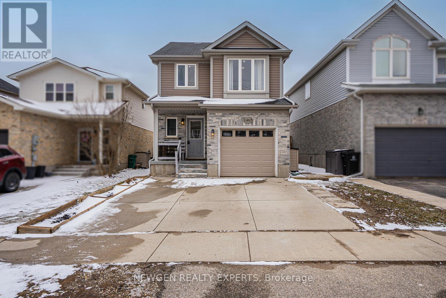 1465 Old Zeller Drive, Kitchener, Ontario  N2A 4M8 - Photo 3 - X12902204