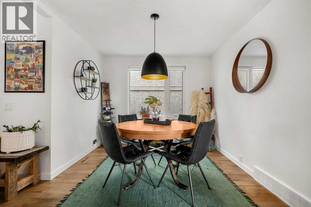 55 Coach Gate Way SW, Calgary, Alberta  T3H 1L7 - Photo 21 - A2280840