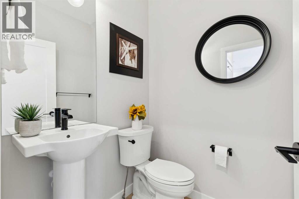 28 Timberline Way Sw, Calgary, Alberta  T3H 0W3 - Photo 18 - A2289472