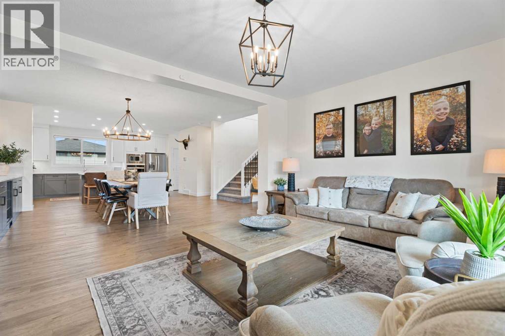 256 Grayling Common, Rural Rocky View County, Alberta  T3Z 0G6 - Photo 8 - A2293552