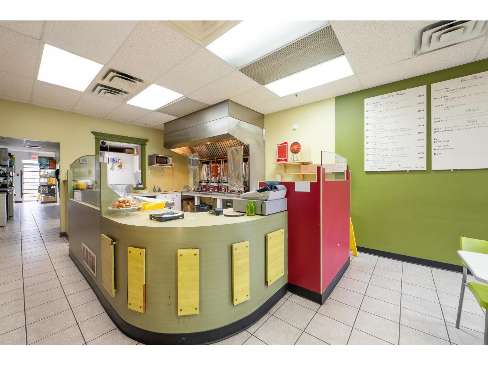 404 8840 210 Street, Langley, British Columbia  V1M 2Y2 - Photo 3 - C8075355