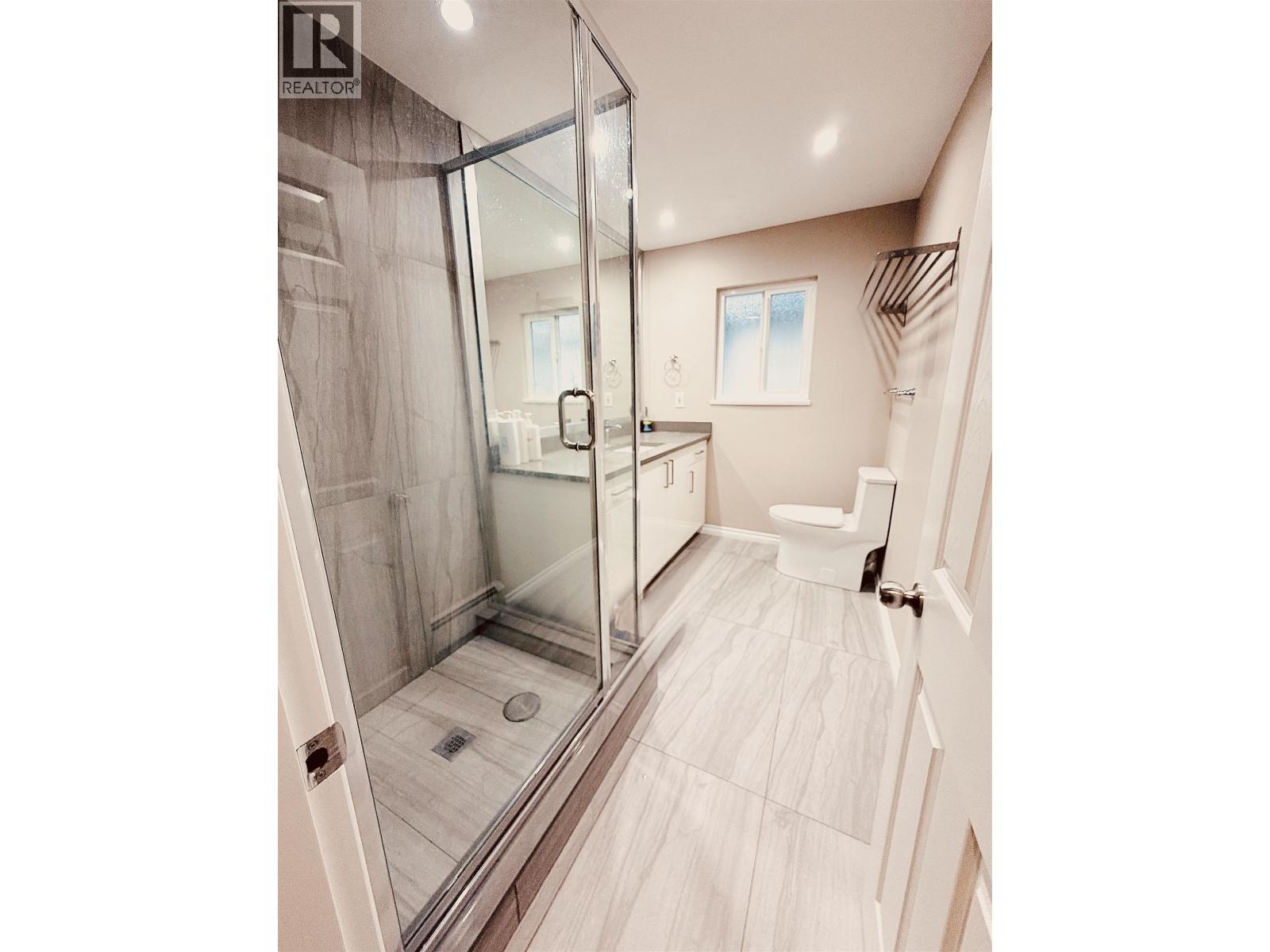 4882 Moss Street, Vancouver, British Columbia  V5R 3Y2 - Photo 12 - R3101561