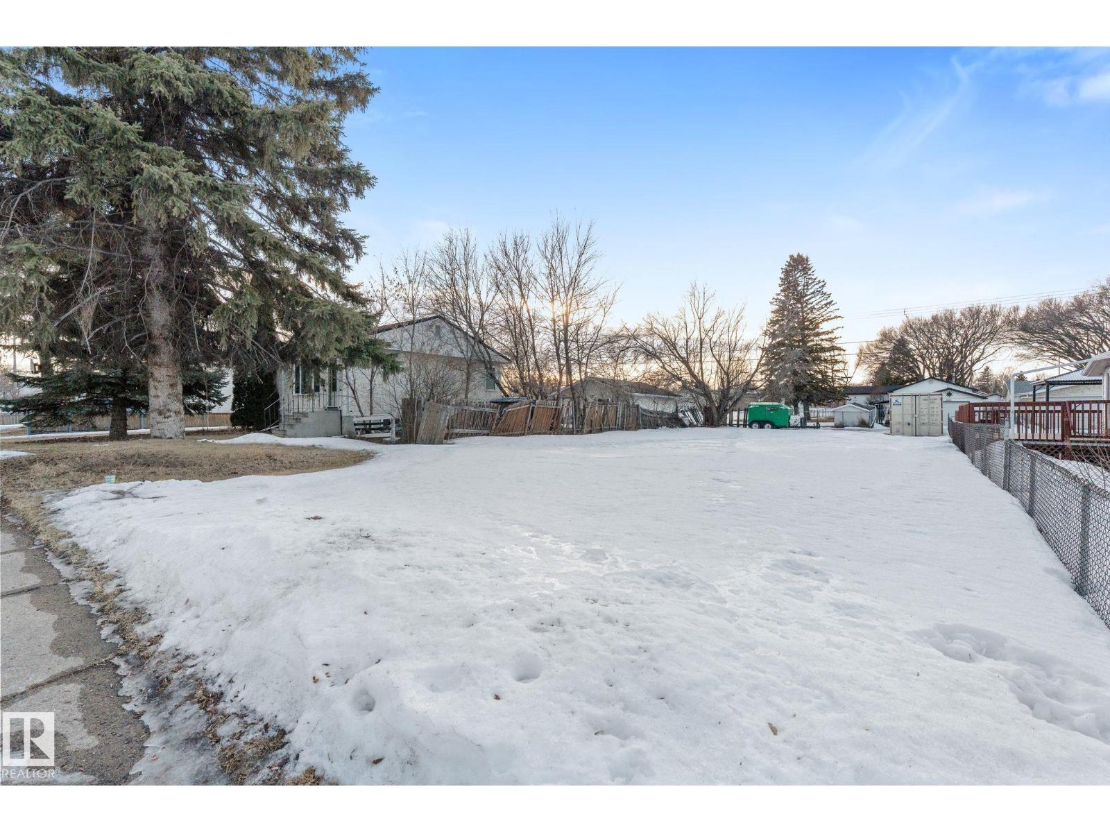 12122 45 St Nw, Edmonton, Alberta  T5W 2V1 - Photo 2 - E4474341