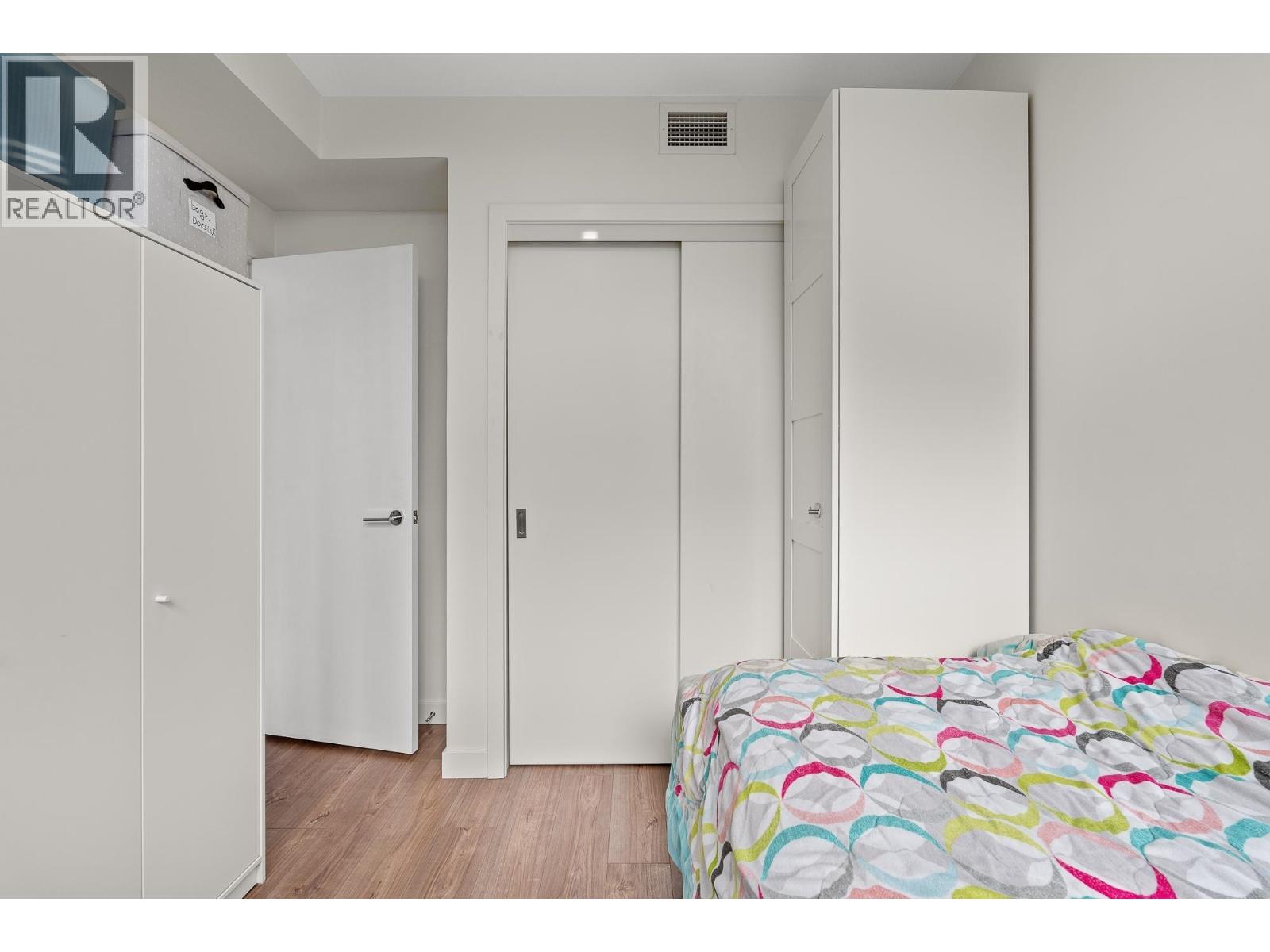 205 585 Austin Avenue, Coquitlam, British Columbia V3K 0G6 - Photo 14 - R3101667