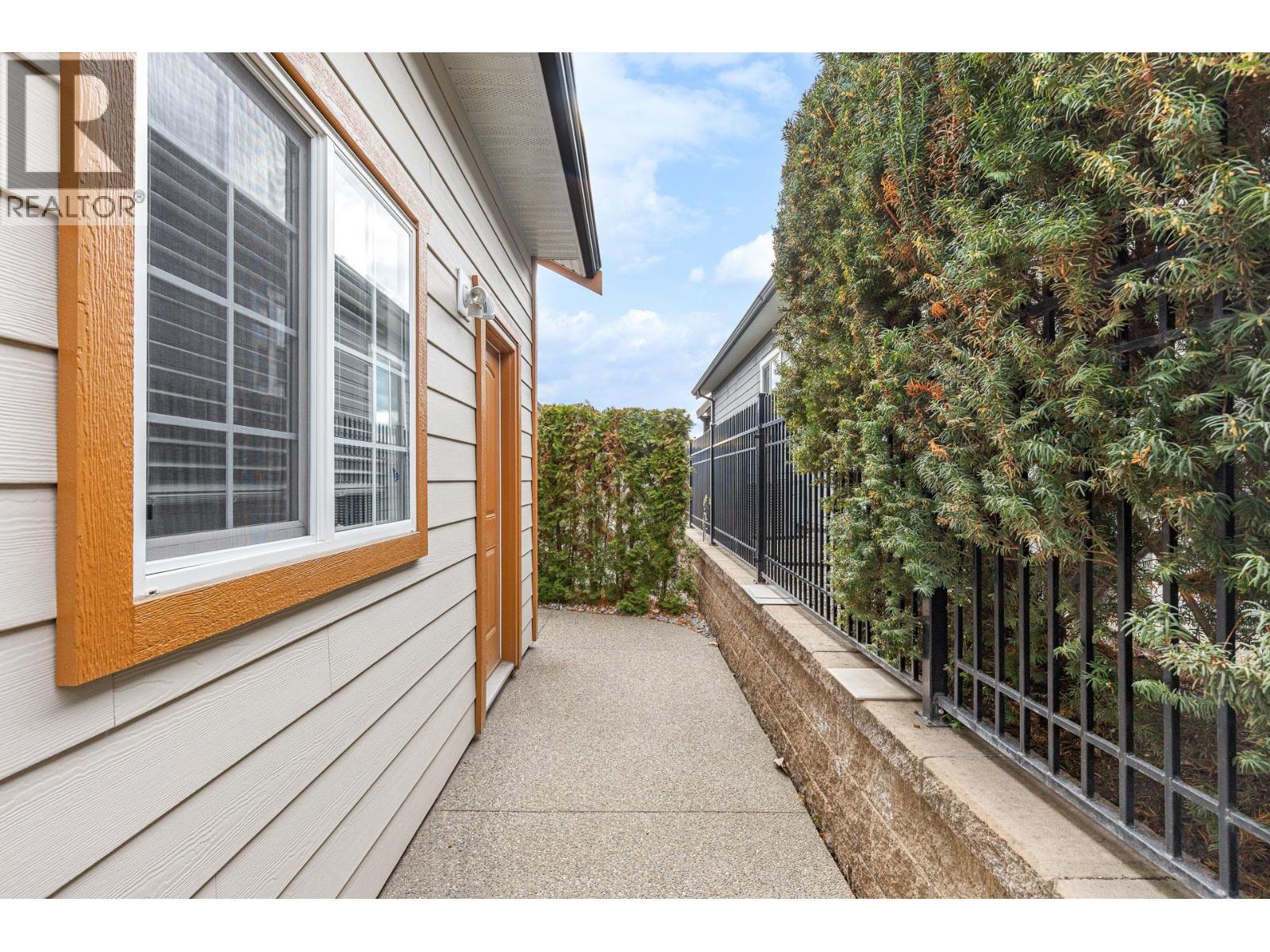 2092 Clover Drive, West Kelowna, British Columbia  V4T 3A5 - Photo 31 - 10380153