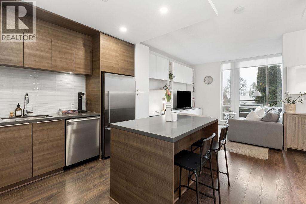 101 1550 Fern Street, North Vancouver, British Columbia V7J 0A9 - Photo 8 - R3101550