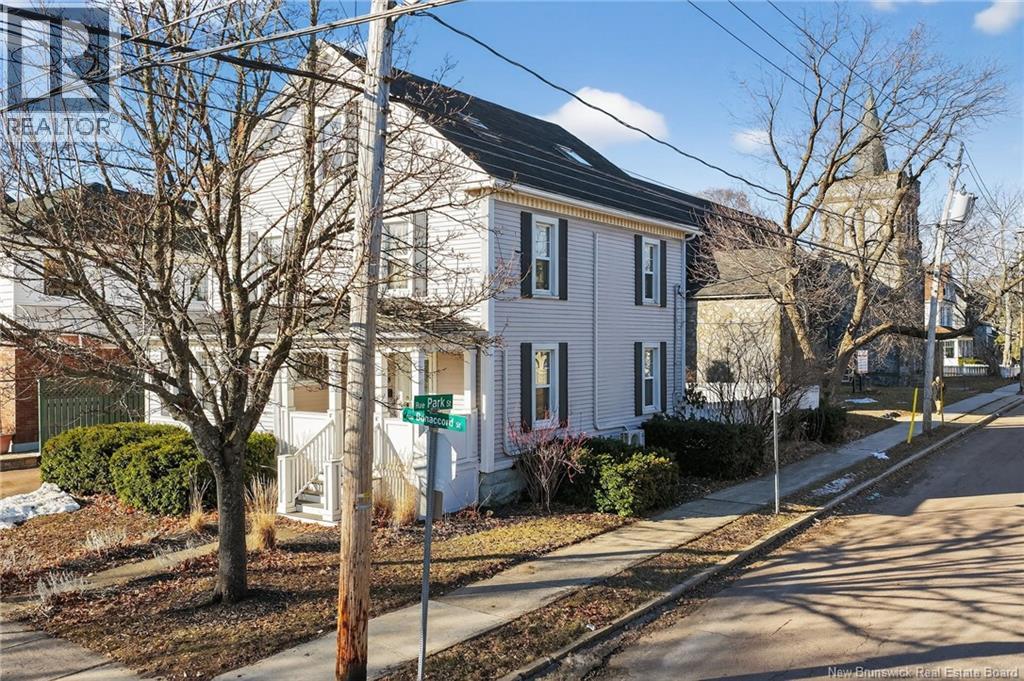 158 Bonaccord Street, Moncton, New Brunswick  E1C 5L6 - Photo 5 - NB135317