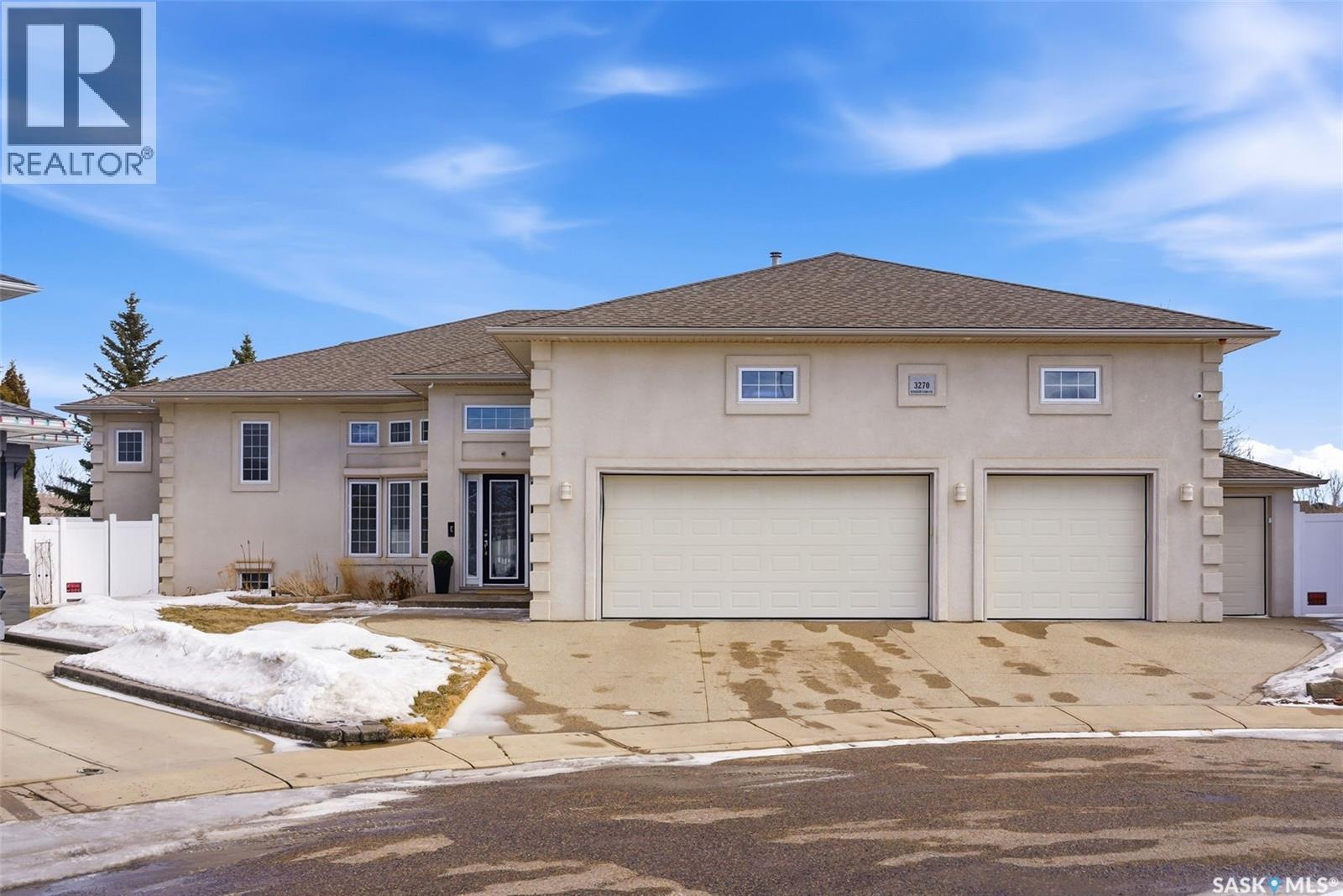3270 Windsor Park Crescent, Regina, Saskatchewan  S4V 3B2 - Photo 2 - SK030815