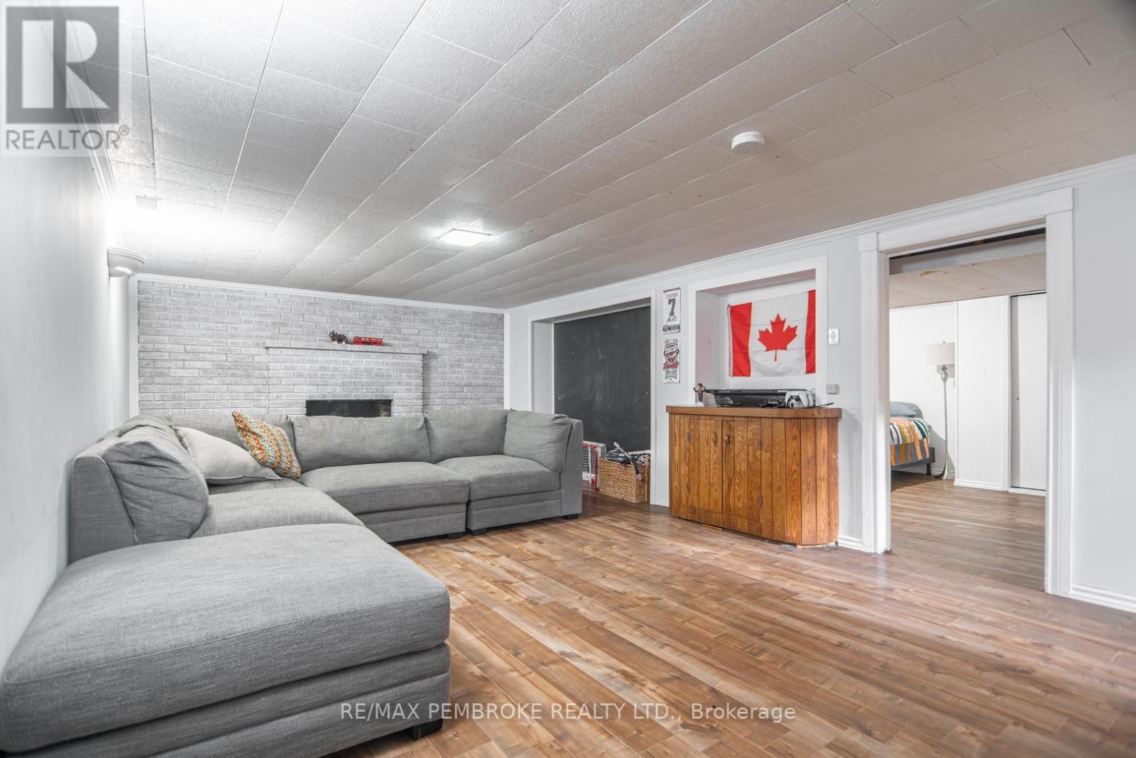 642 Birch Street, Petawawa, Ontario  K8A 7K6 - Photo 16 - X12902272