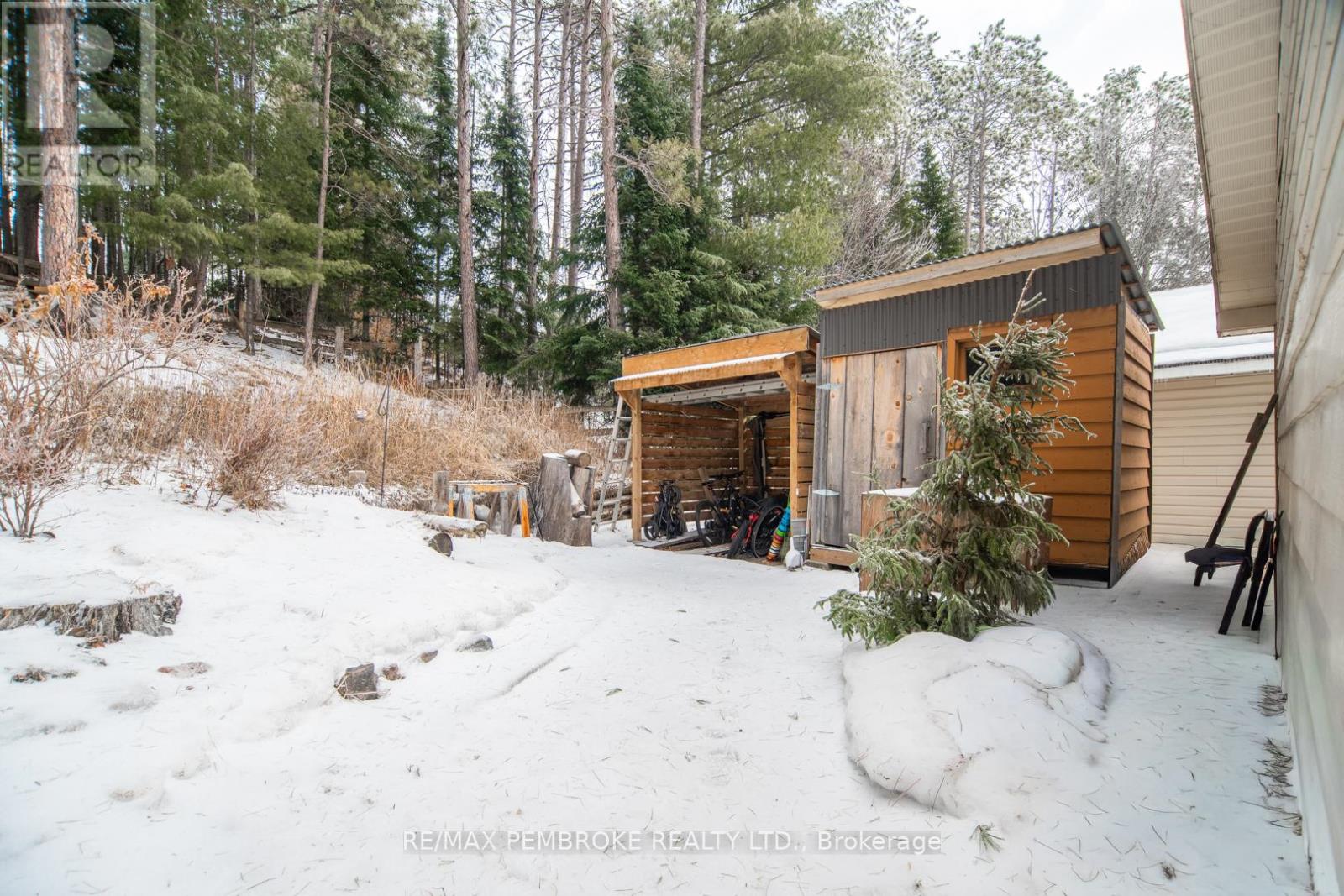 642 Birch Street, Petawawa, Ontario  K8A 7K6 - Photo 32 - X12902272