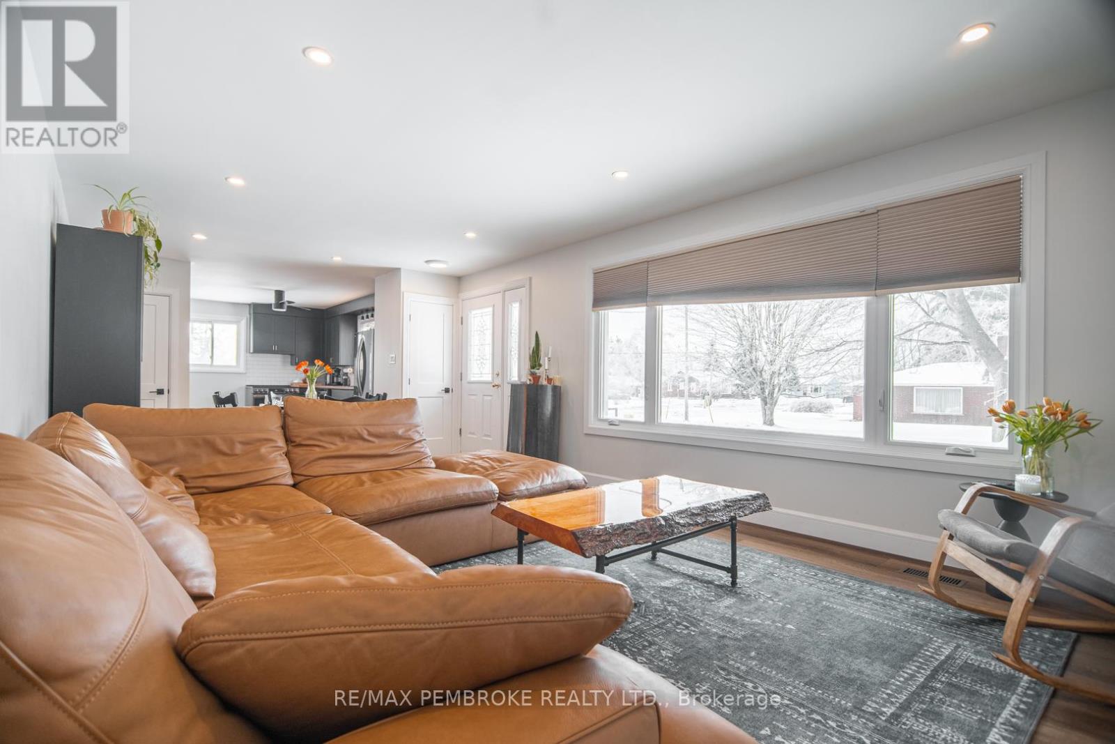 642 Birch Street, Petawawa, Ontario  K8A 7K6 - Photo 7 - X12902272