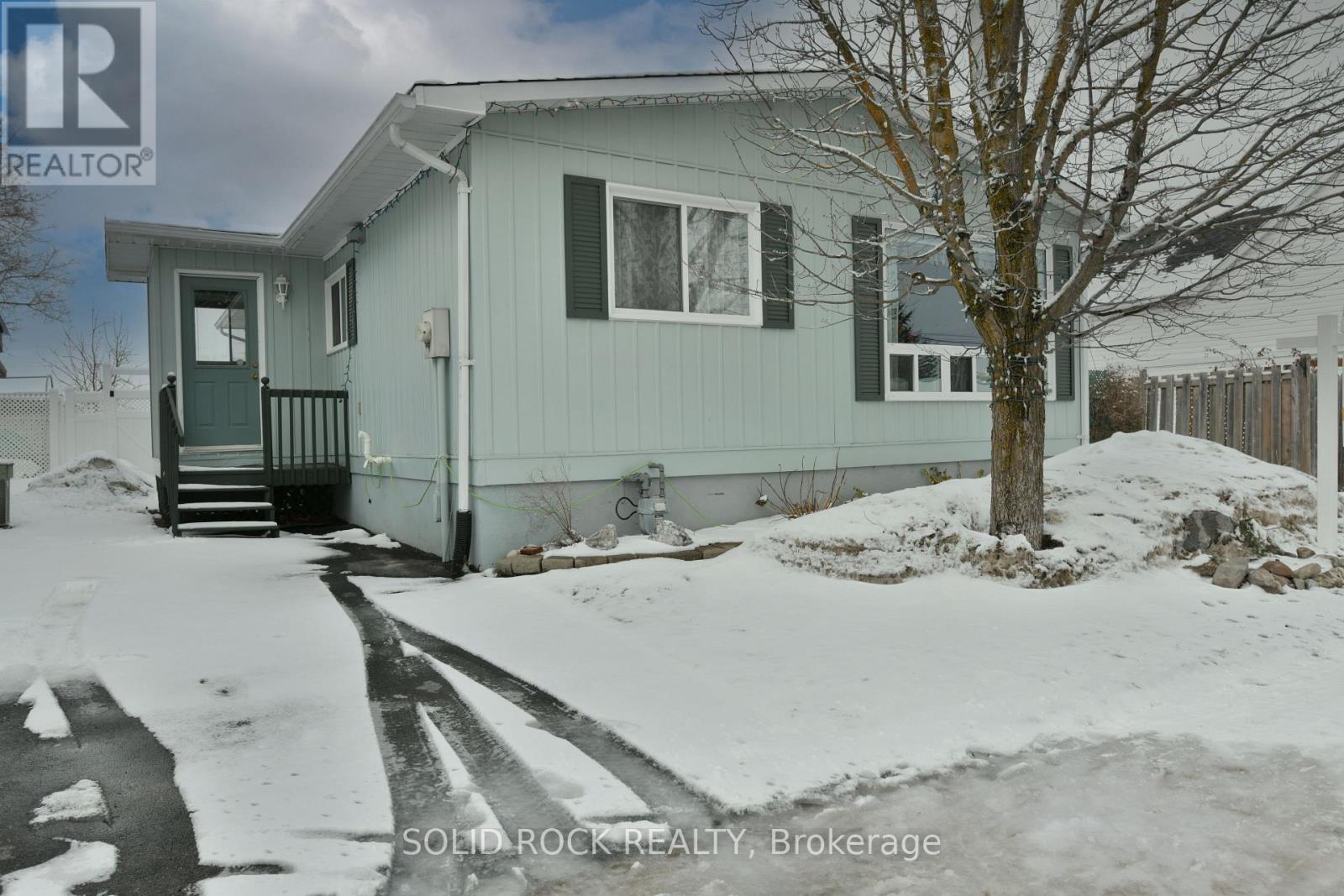 127 Edward Street S, Arnprior, Ontario  K7S 2X3 - Photo 2 - X12902256