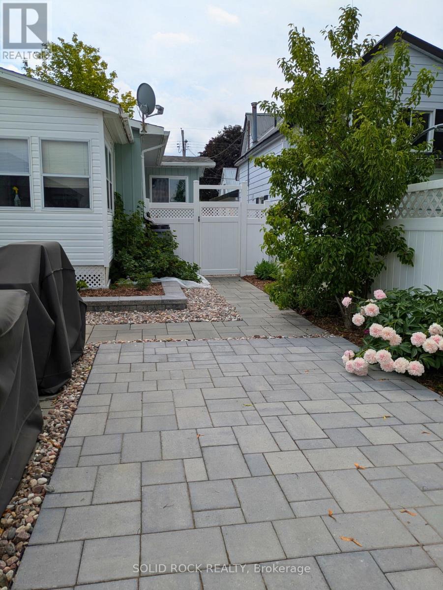 127 Edward Street S, Arnprior, Ontario  K7S 2X3 - Photo 34 - X12902256