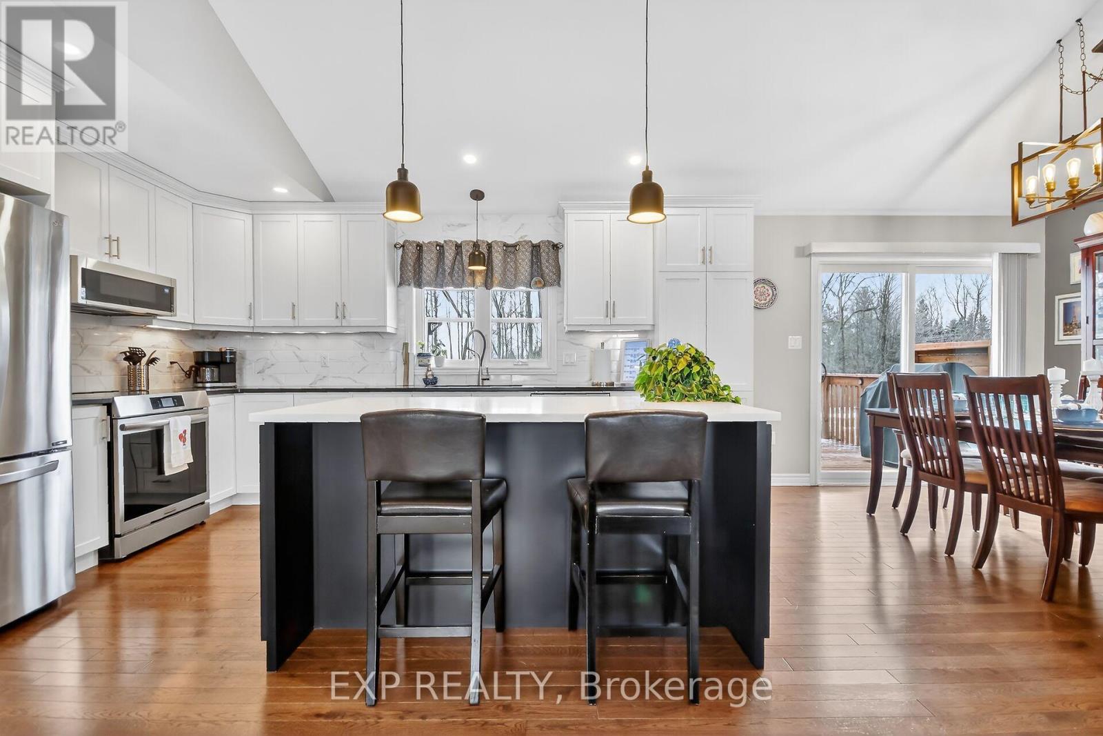 305 Moore Crescent, North Grenville, Ontario  K0G 1J0 - Photo 10 - X12902260