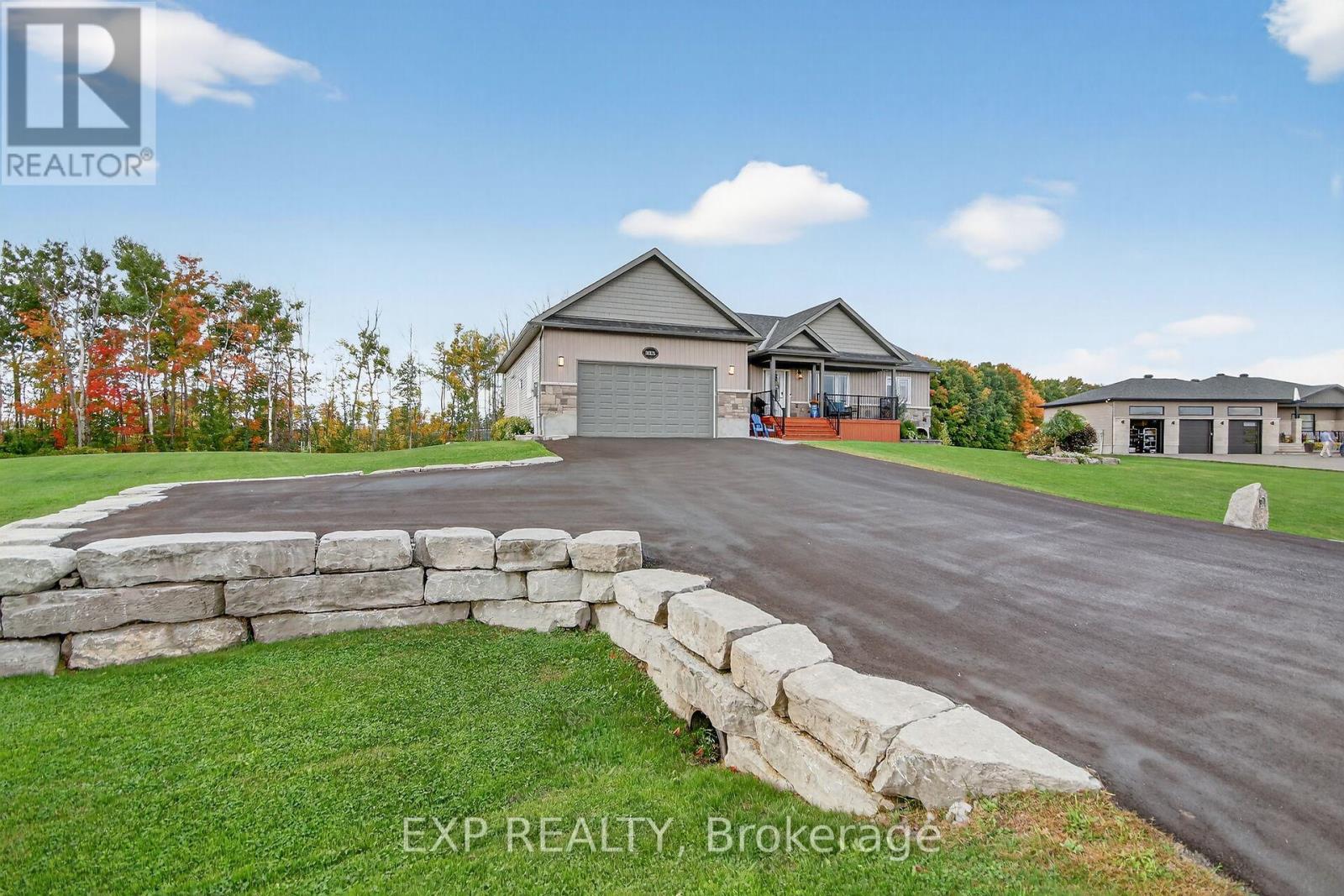 305 Moore Crescent, North Grenville, Ontario  K0G 1J0 - Photo 3 - X12902260