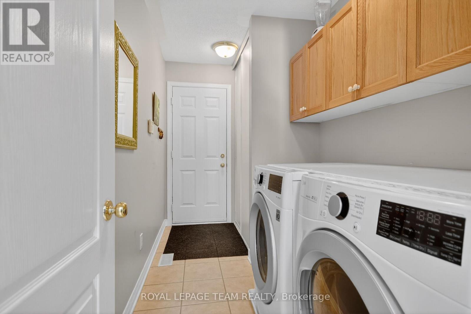 20 Nighthawk Crescent, Ottawa, Ontario  K2M 2X7 - Photo 15 - X12902266