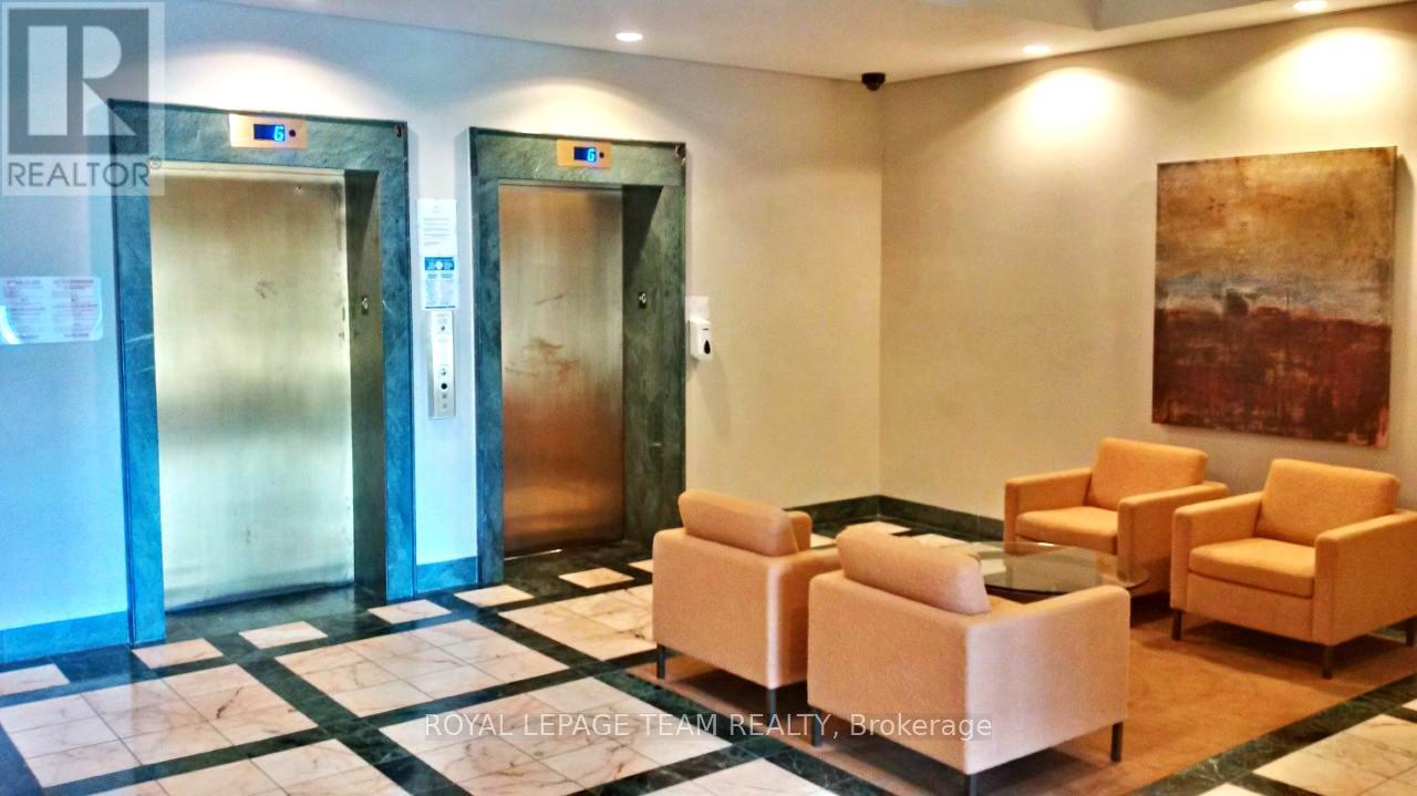 317 - 35 Murray Street, Ottawa, Ontario K1N 9M5 - Photo 3 - X12902298