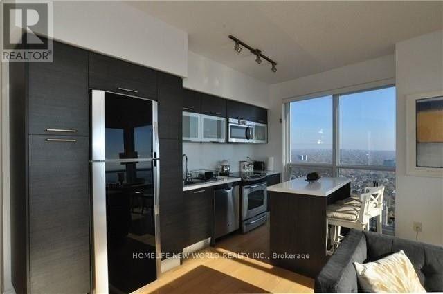 5107 - 386 Yonge Street, Toronto (Bay Street Corridor), Ontario  M5B 0A5 - Photo 6 - C12902224