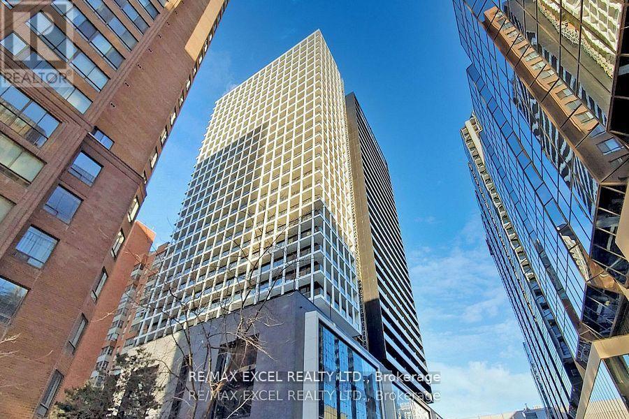 1817 - 20 EDWARD STREET, Toronto, Ontario