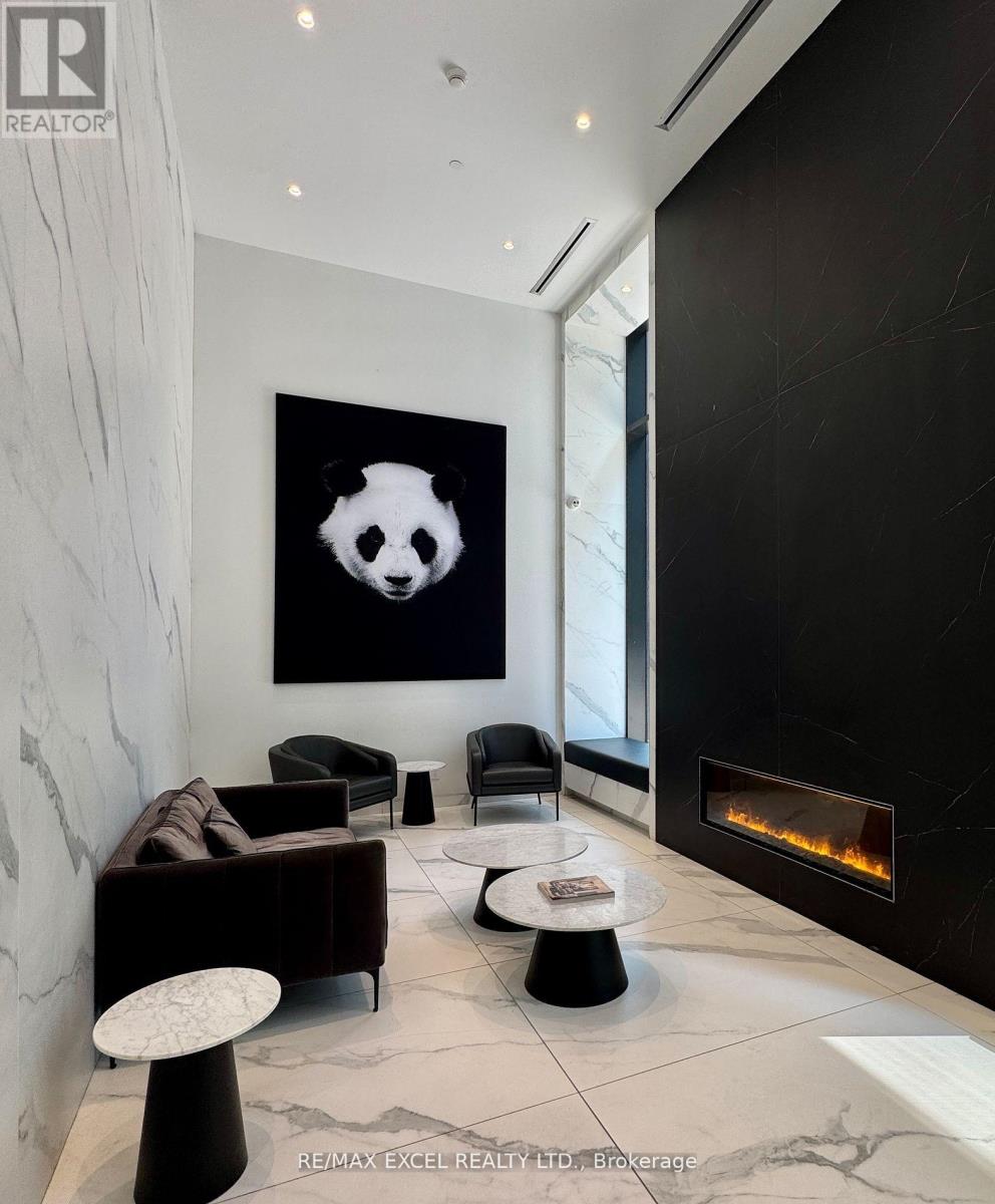 1817 - 20 Edward Street, Toronto (Bay Street Corridor), Ontario  M5G 0C5 - Photo 15 - C12902278