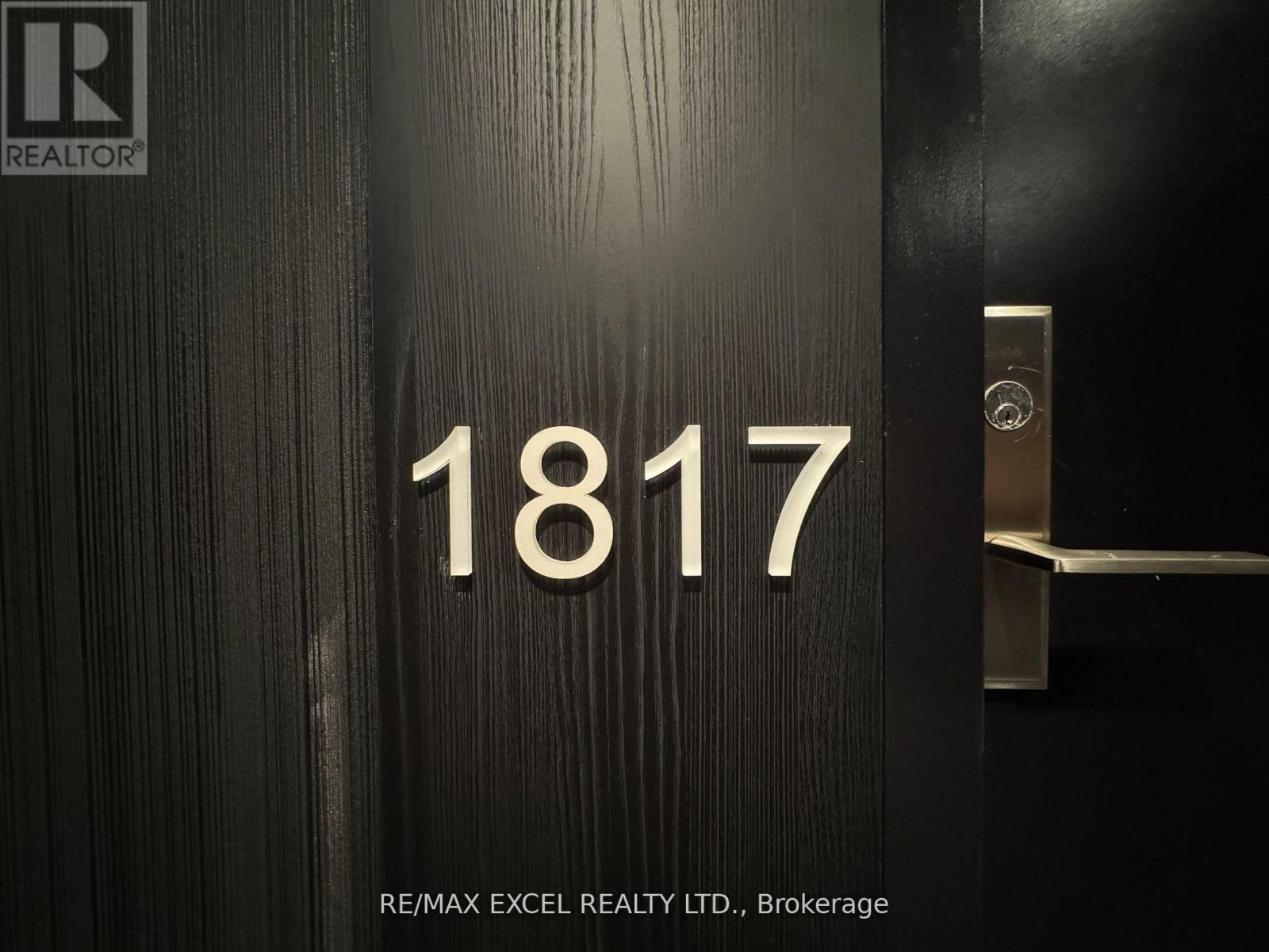 1817 - 20 Edward Street, Toronto (Bay Street Corridor), Ontario  M5G 0C5 - Photo 4 - C12902278