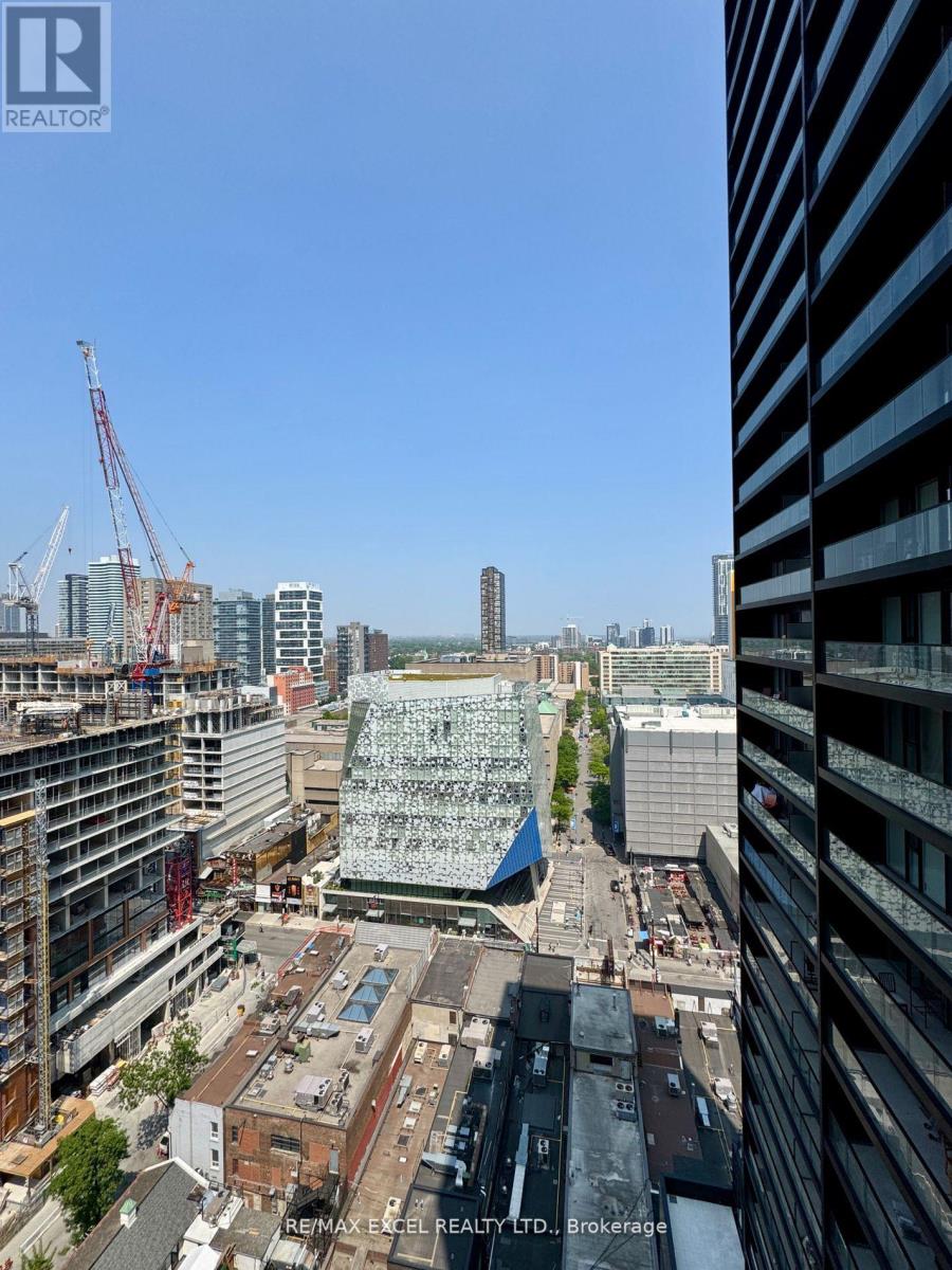 1817 - 20 Edward Street, Toronto (Bay Street Corridor), Ontario  M5G 0C5 - Photo 5 - C12902278