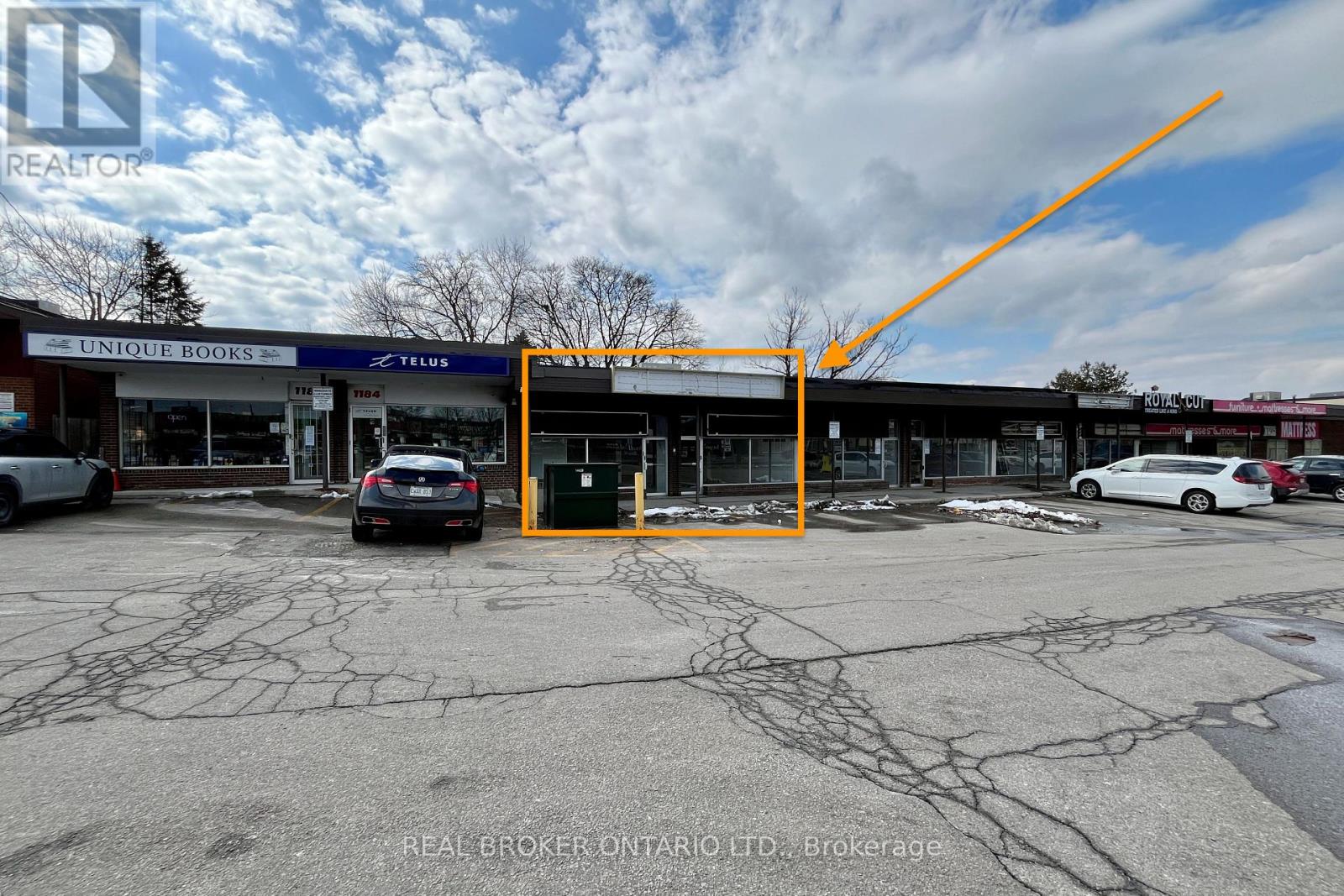 1188 Kennedy Road, Toronto (Dorset Park), Ontario  M1P 2L1 - Photo 5 - E12902228