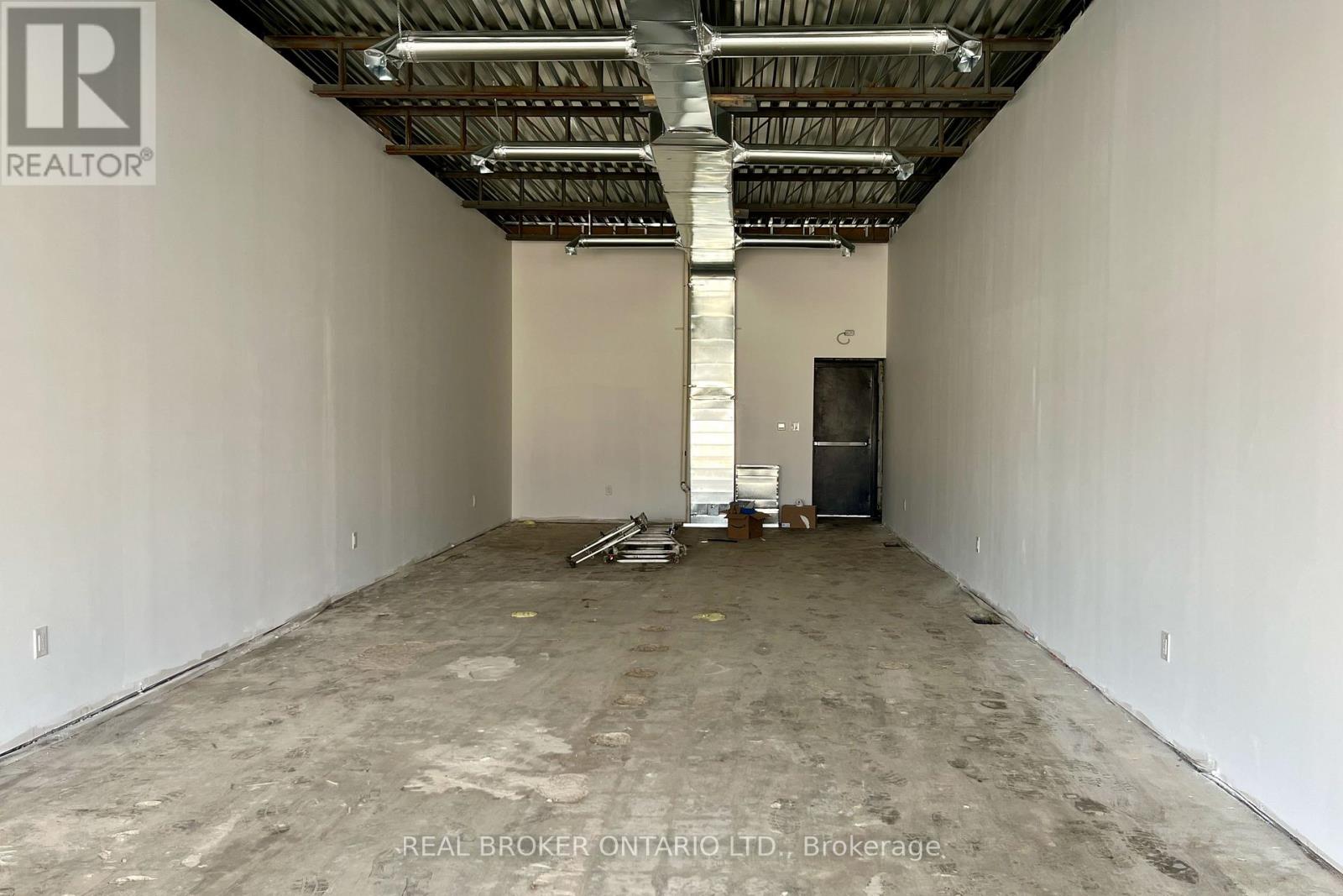 1190 Kennedy Road, Toronto (Dorset Park), Ontario  M1P 2L1 - Photo 2 - E12902232