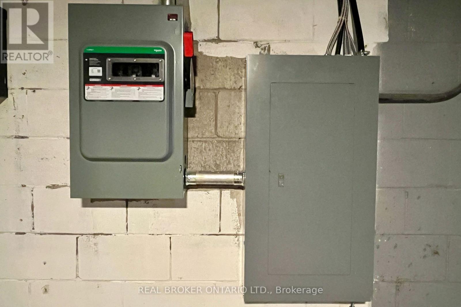 1190 Kennedy Road, Toronto (Dorset Park), Ontario  M1P 2L1 - Photo 7 - E12902232