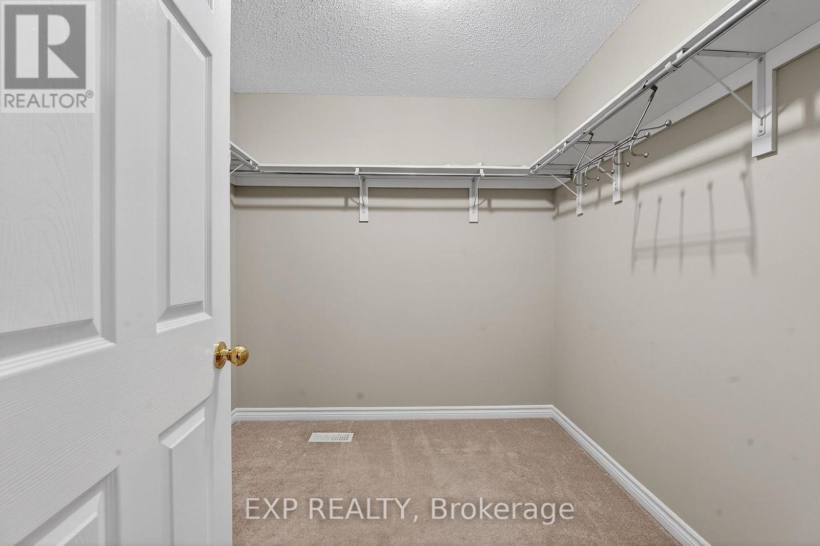 Unknown Address, ,    - Photo 22 - E12902246