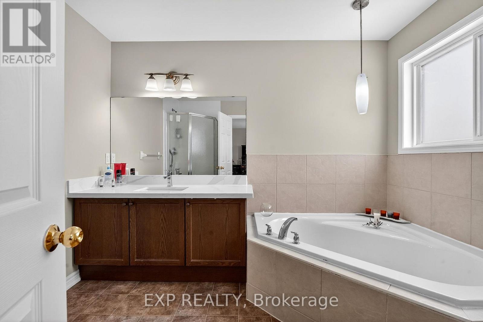 Unknown Address, ,    - Photo 24 - E12902246