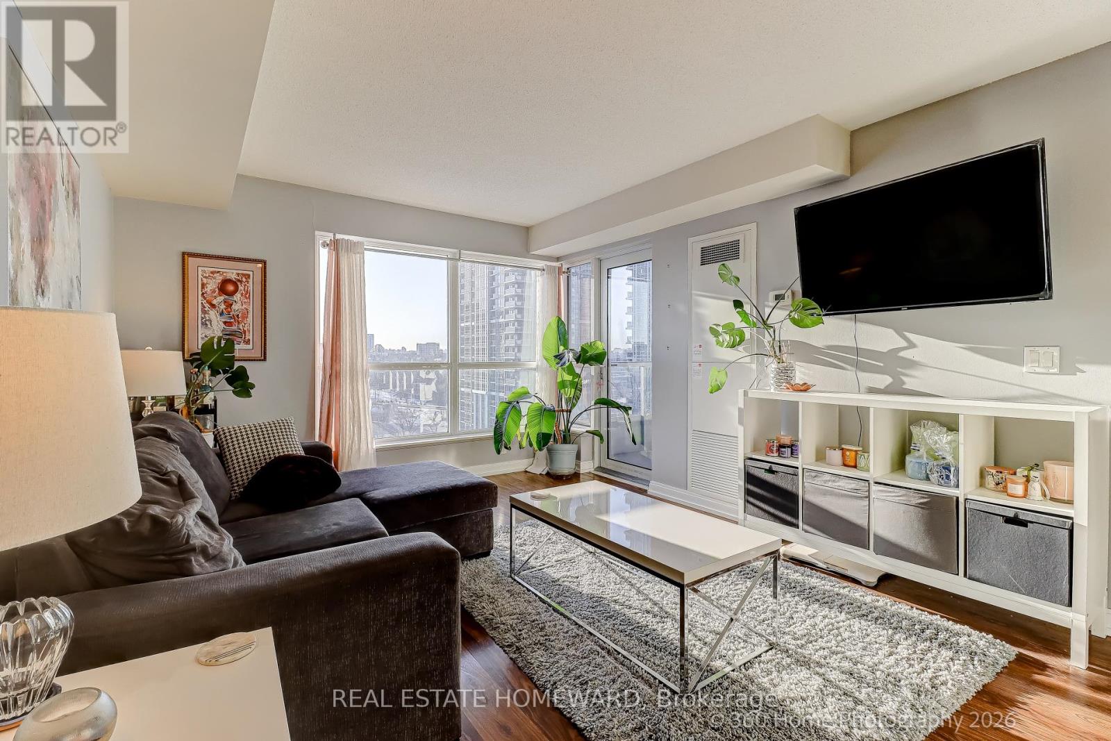 1117 - 181 VILLAGE GREEN SQUARE, Toronto, Ontario