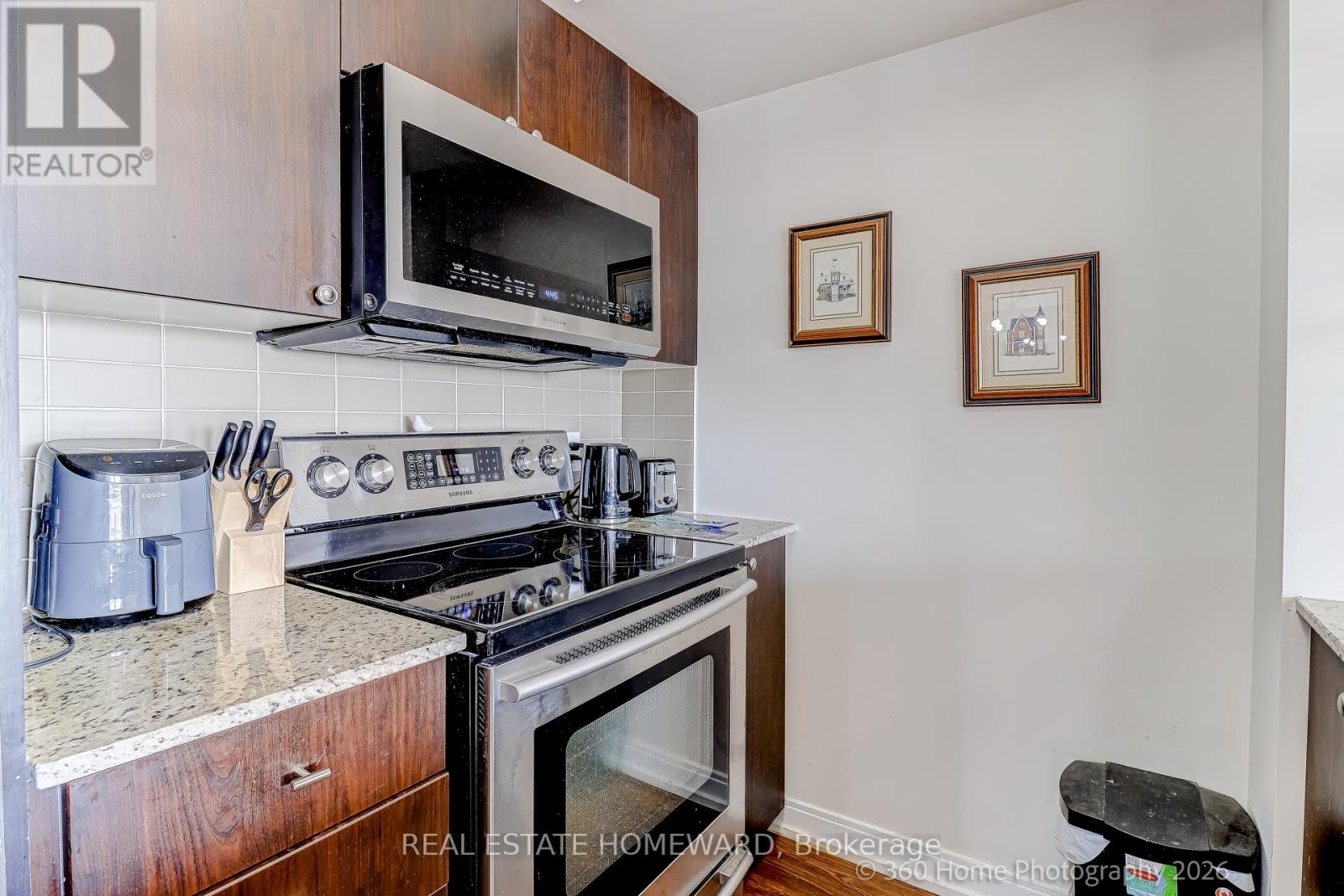 1117 - 181 Village Green Square, Toronto (Agincourt South-Malvern West), Ontario  M1S 0K6 - Photo 6 - E12902264