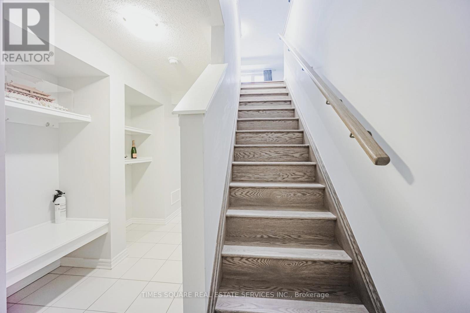 10 Stocks Lane, Aurora, Ontario  L4G 0Y2 - Photo 6 - N12902244