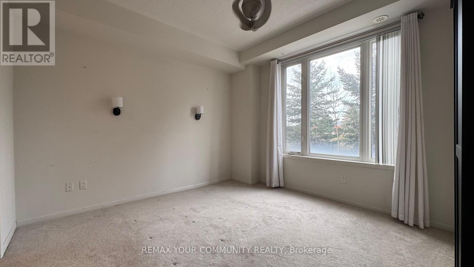 15949 Bayview Avenue, Aurora, Ontario  L4G 0S3 - Photo 10 - N12902254