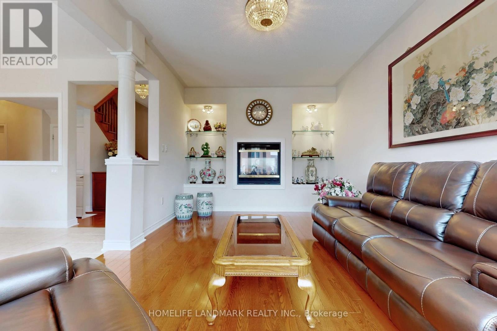 8 Grovewood Street, Richmond Hill, Ontario  L4E 4X1 - Photo 11 - N12902302