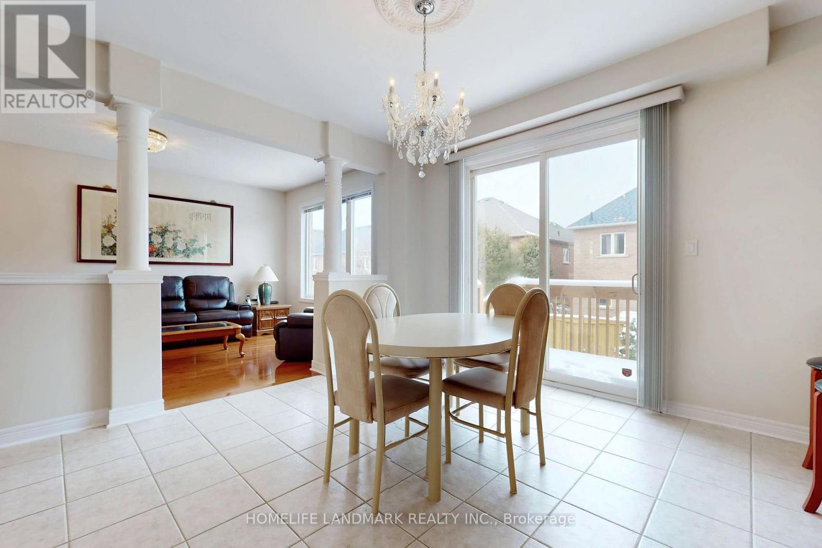 8 Grovewood Street, Richmond Hill, Ontario  L4E 4X1 - Photo 14 - N12902302