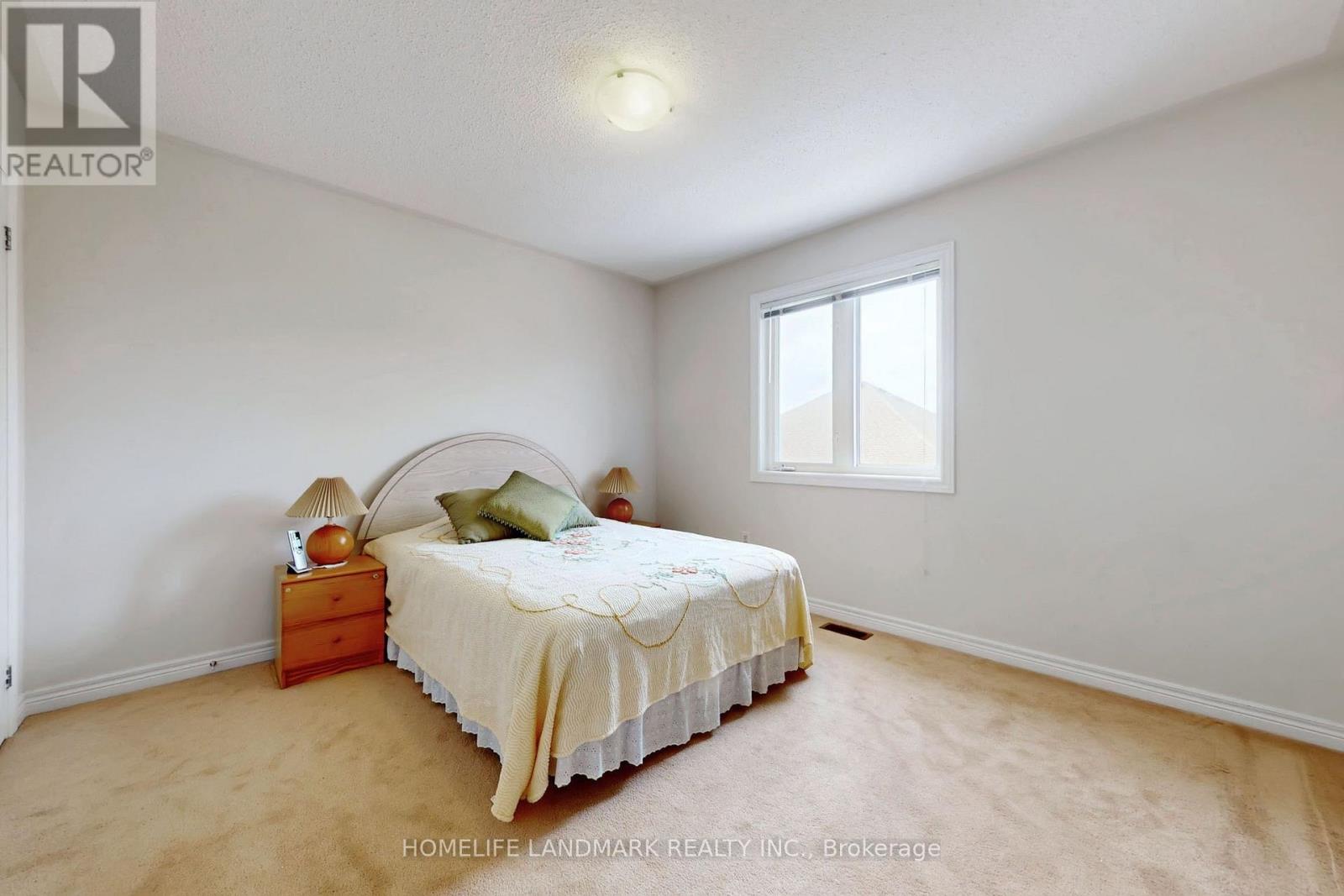 8 Grovewood Street, Richmond Hill, Ontario  L4E 4X1 - Photo 34 - N12902302