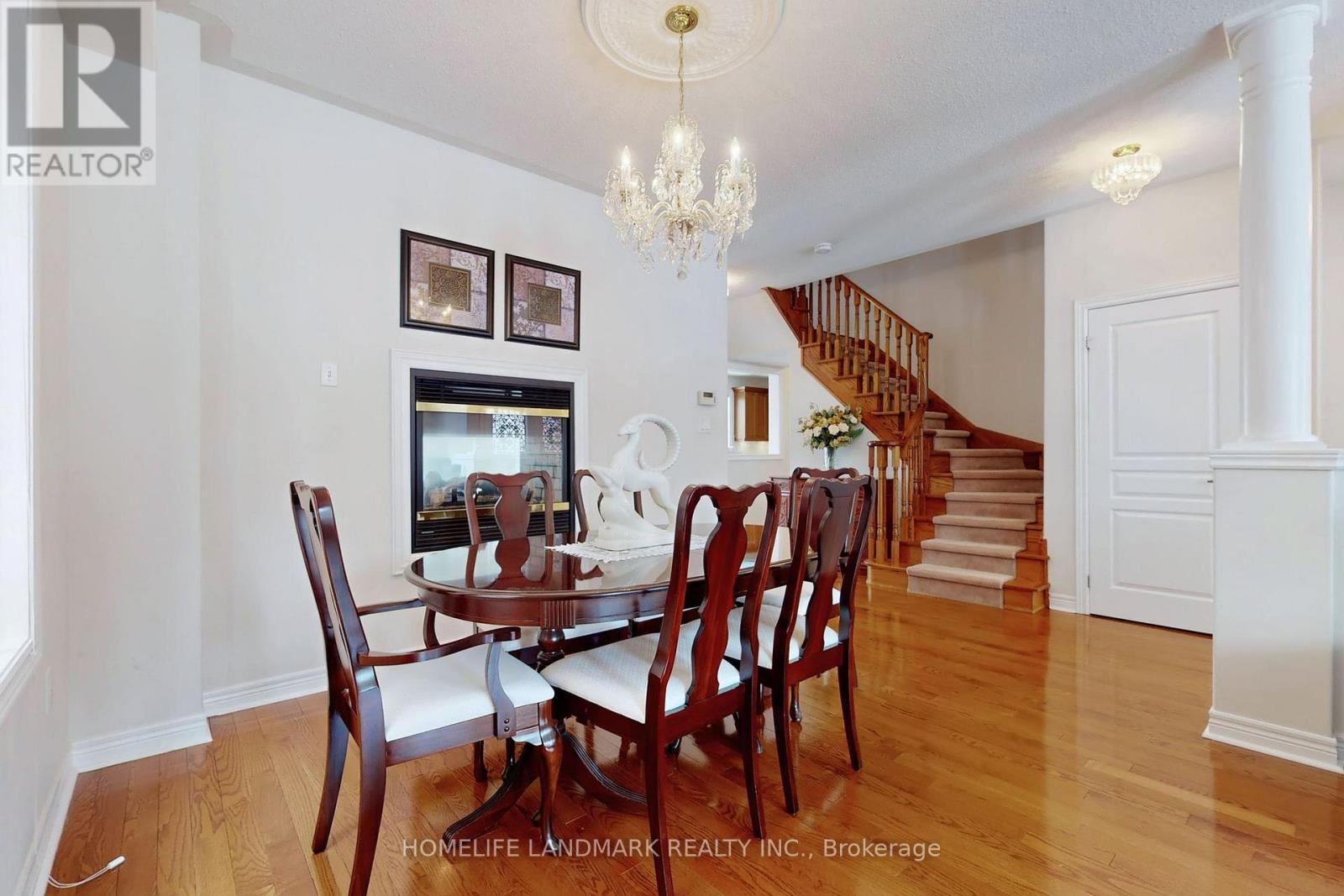 8 Grovewood Street, Richmond Hill, Ontario  L4E 4X1 - Photo 8 - N12902302