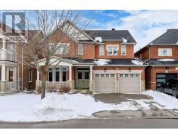 8 GROVEWOOD STREET, Richmond Hill, Ontario