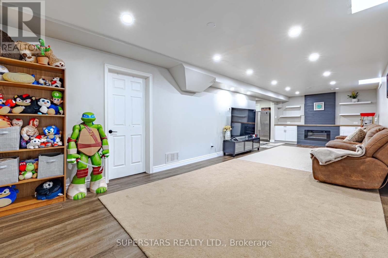 61 Barwick Drive, Barrie, Ontario  L4N 6Z5 - Photo 36 - S12902218