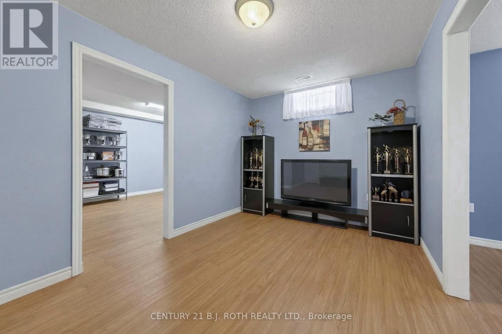 115 Lion's Gate Boulevard, Barrie (Little Lake), Ontario  L4M 7E5 - Photo 16 - S12902258