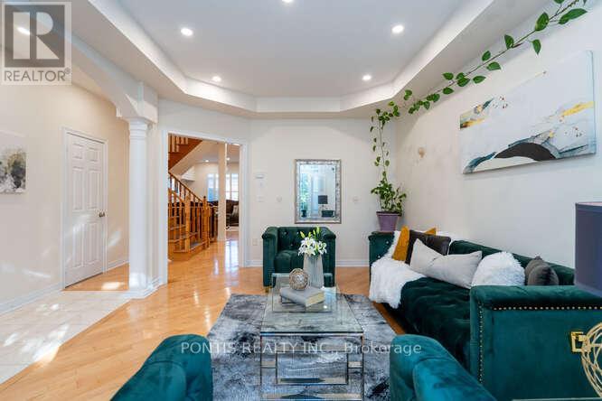 3452 Eglinton Avenue W, Mississauga, Ontario  L5M 7P4 - Photo 12 - W12902282