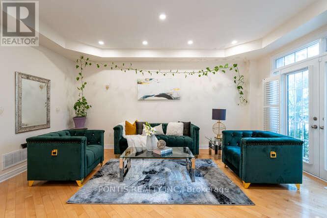 3452 Eglinton Avenue W, Mississauga, Ontario  L5M 7P4 - Photo 8 - W12902282