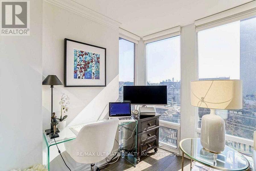 510 - 30 Old Mill Road, Toronto (Kingsway South), Ontario  M8X 0A5 - Photo 6 - W12902290