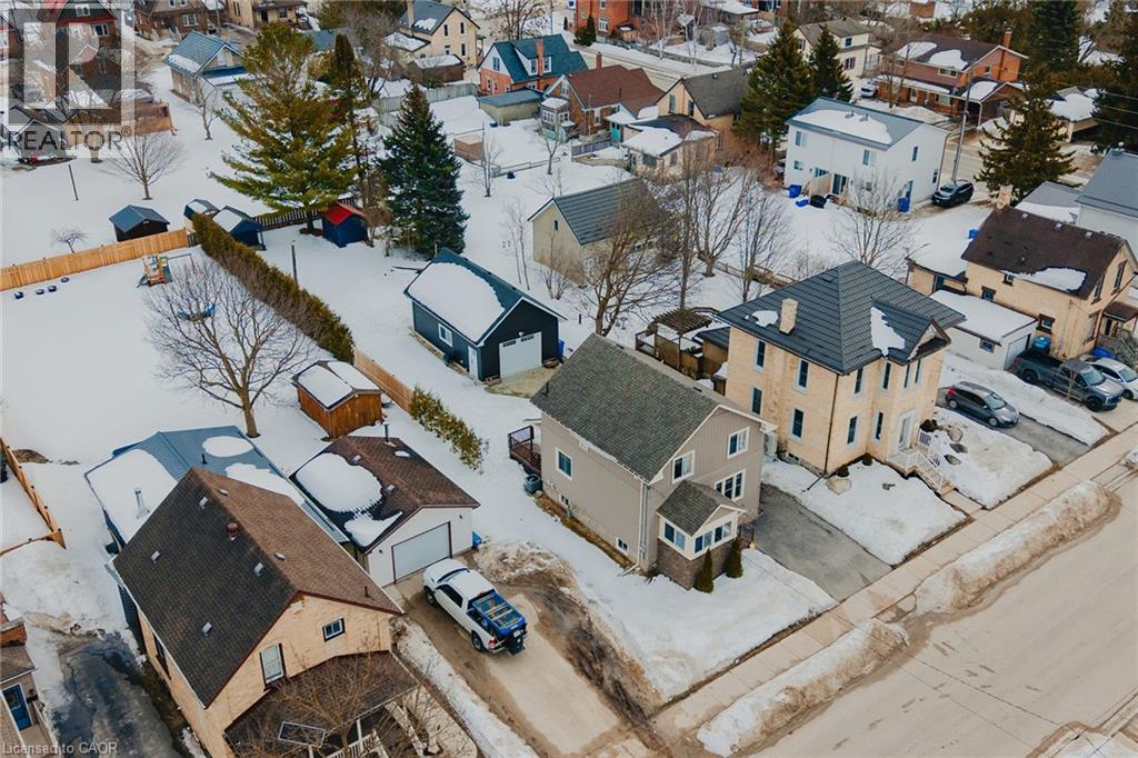 591 11th Avenue, Hanover, Ontario  N4N 2S5 - Photo 2 - 40811234