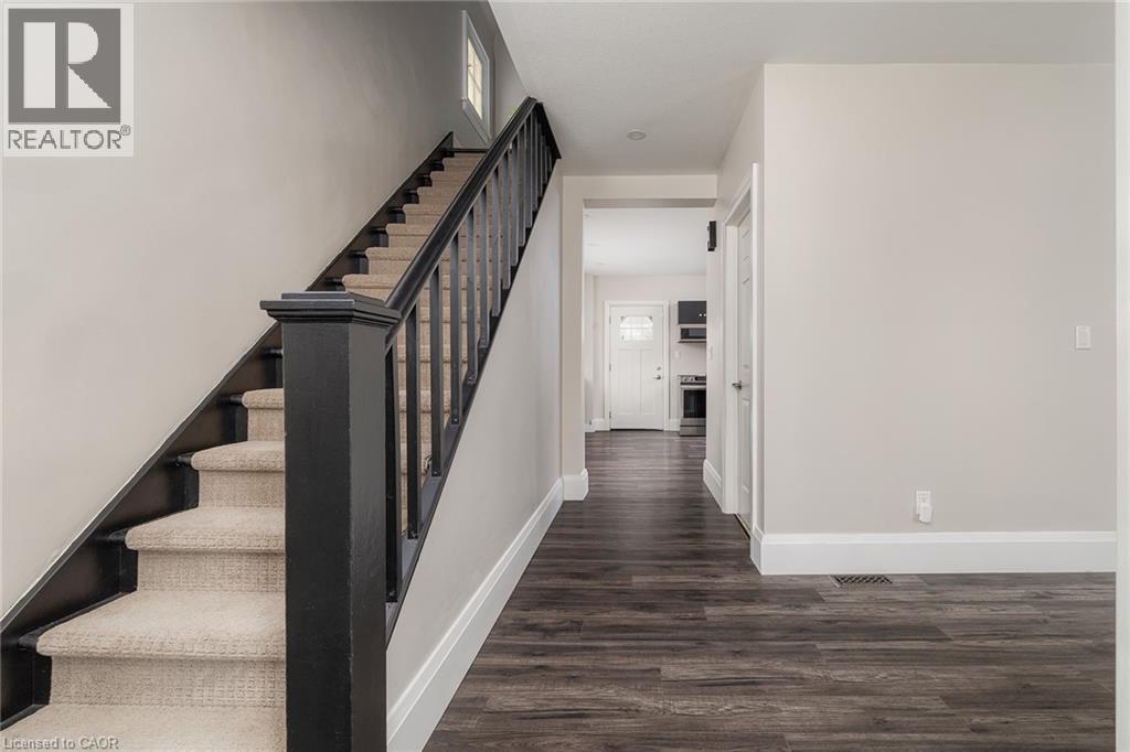 591 11th Avenue, Hanover, Ontario  N4N 2S5 - Photo 3 - 40811234