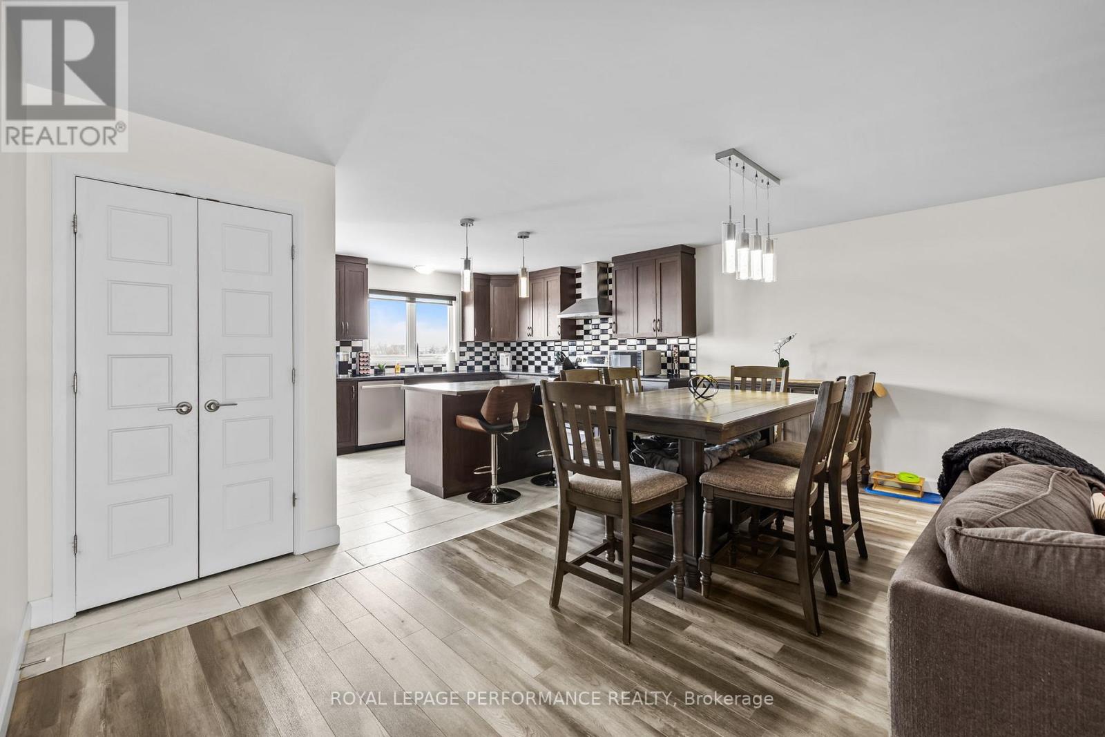 336 Moisson Street, Russell, Ontario  K0A 1W0 - Photo 7 - X12797392